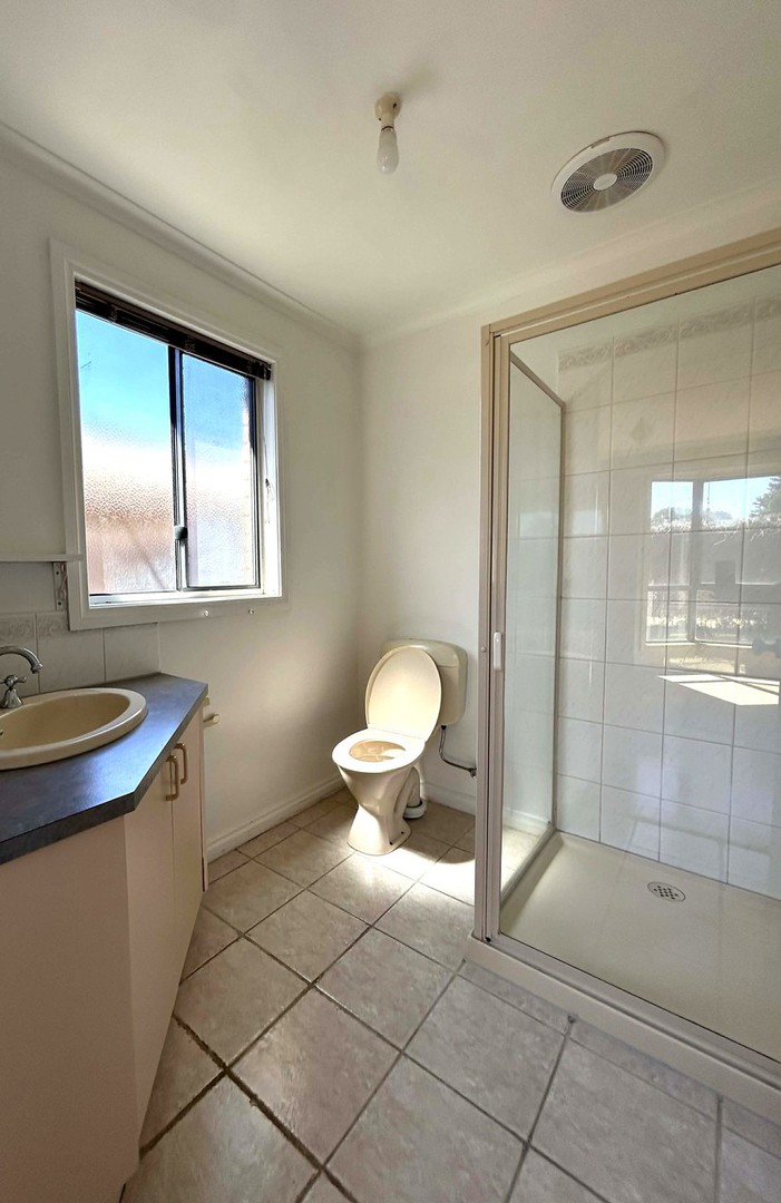 87 Centenary Avenue, Melton, VIC 3337, Melton - Thumbnail 5