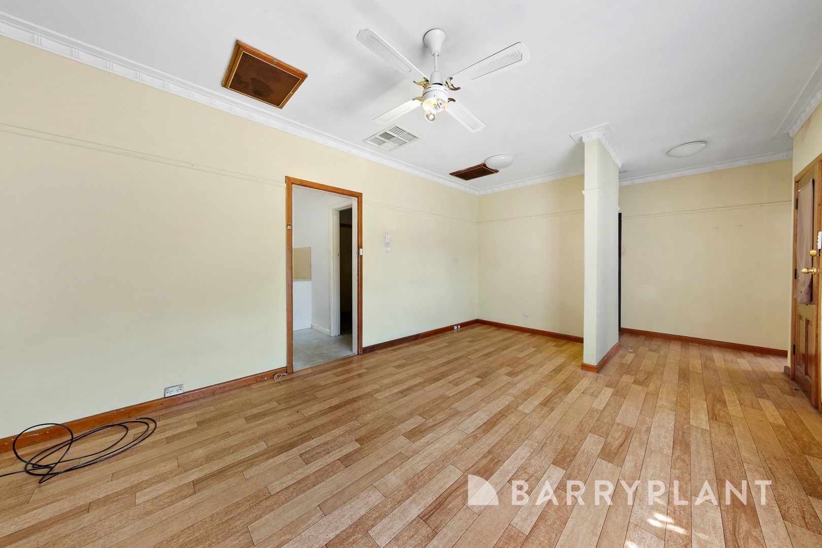 87 Clarke Avenue, St Albans, VIC 3021, St Albans - Thumbnail 3