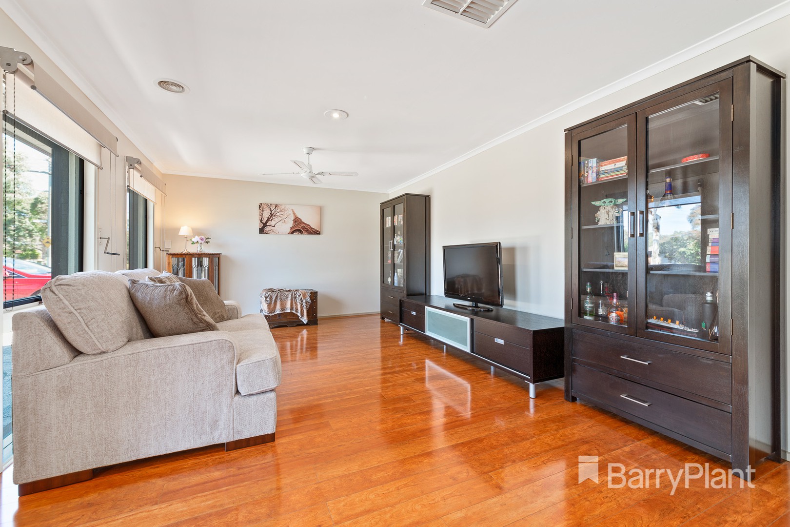 87 Derby Drive, Epping, VIC 3076, Epping - Thumbnail 2
