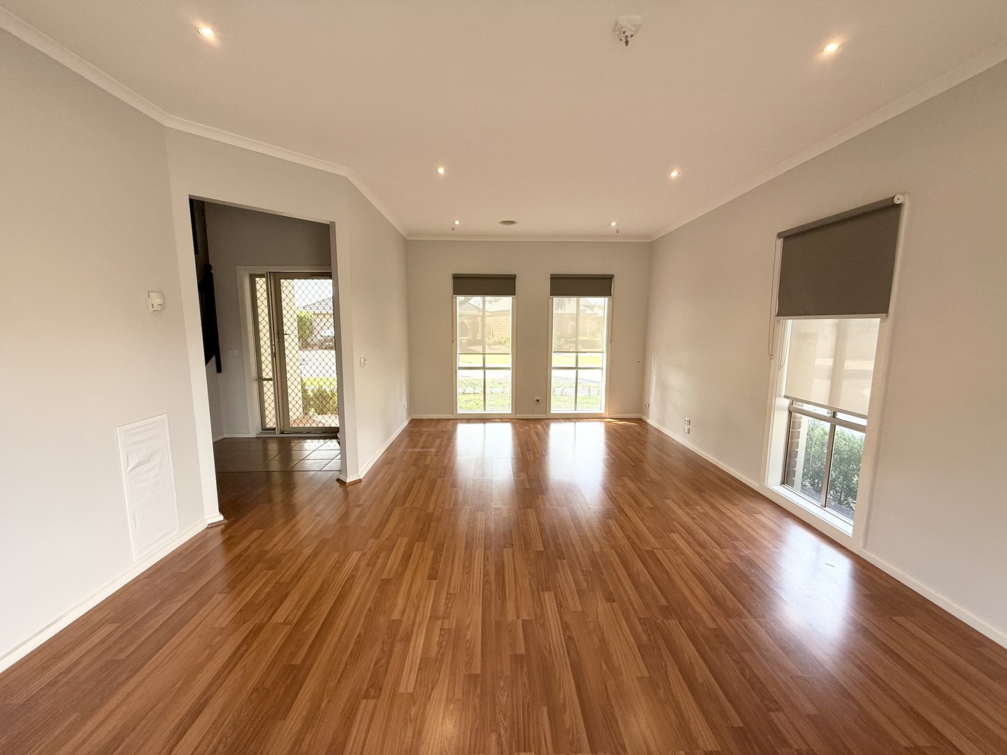 87 Durack Circuit, Taylors Hill, VIC 3037, Taylors Hill - Thumbnail 2