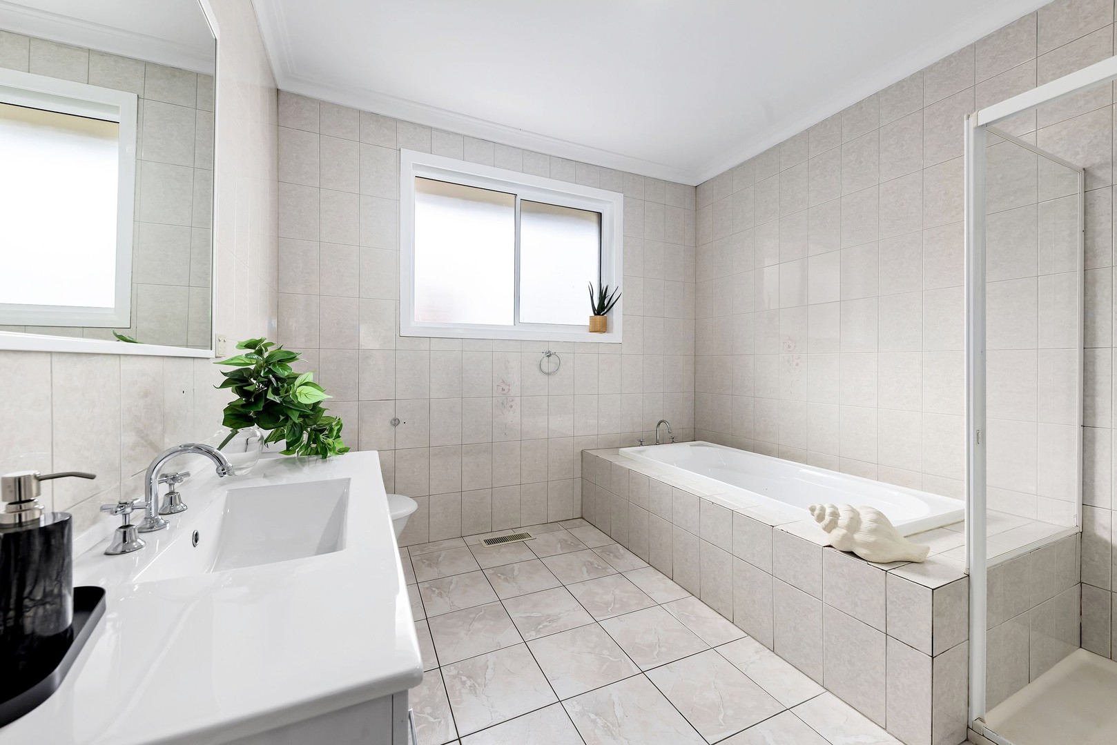87 Hassett Crescent, Keilor East, VIC 3033, Keilor East - Thumbnail 8