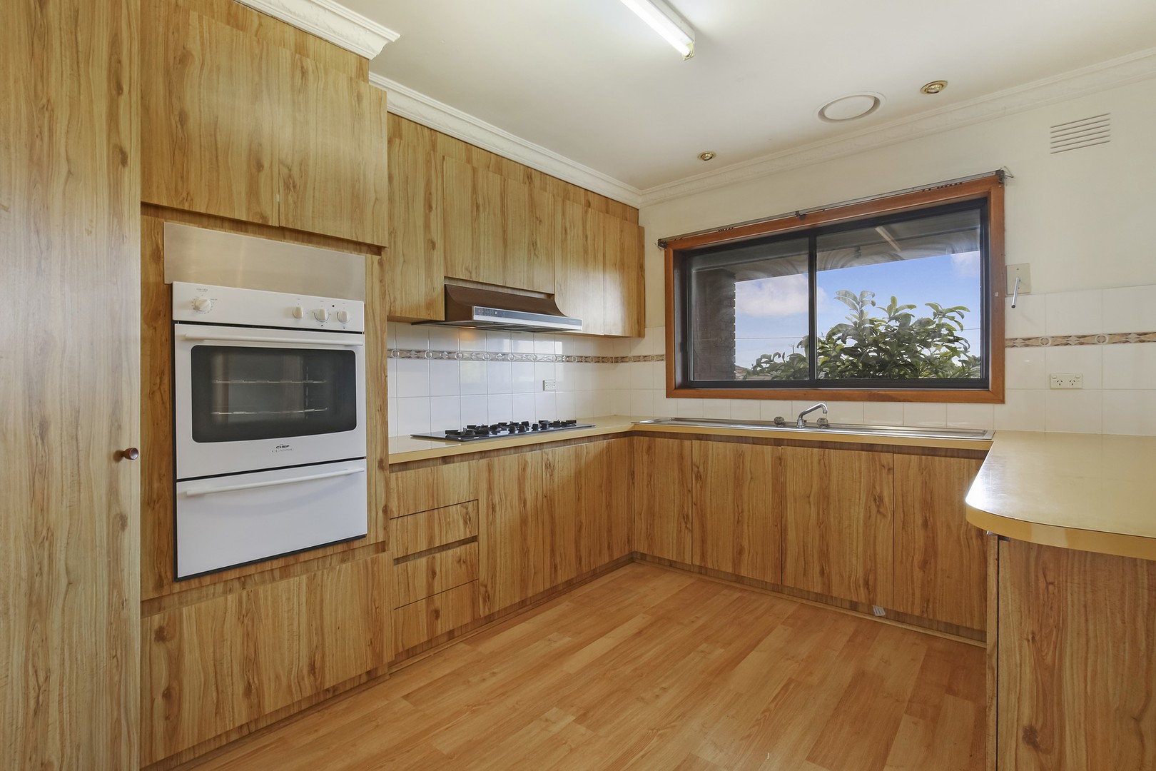 87 Mahoneys RoadReservoir, VIC 3073, Reservoir - Thumbnail 3