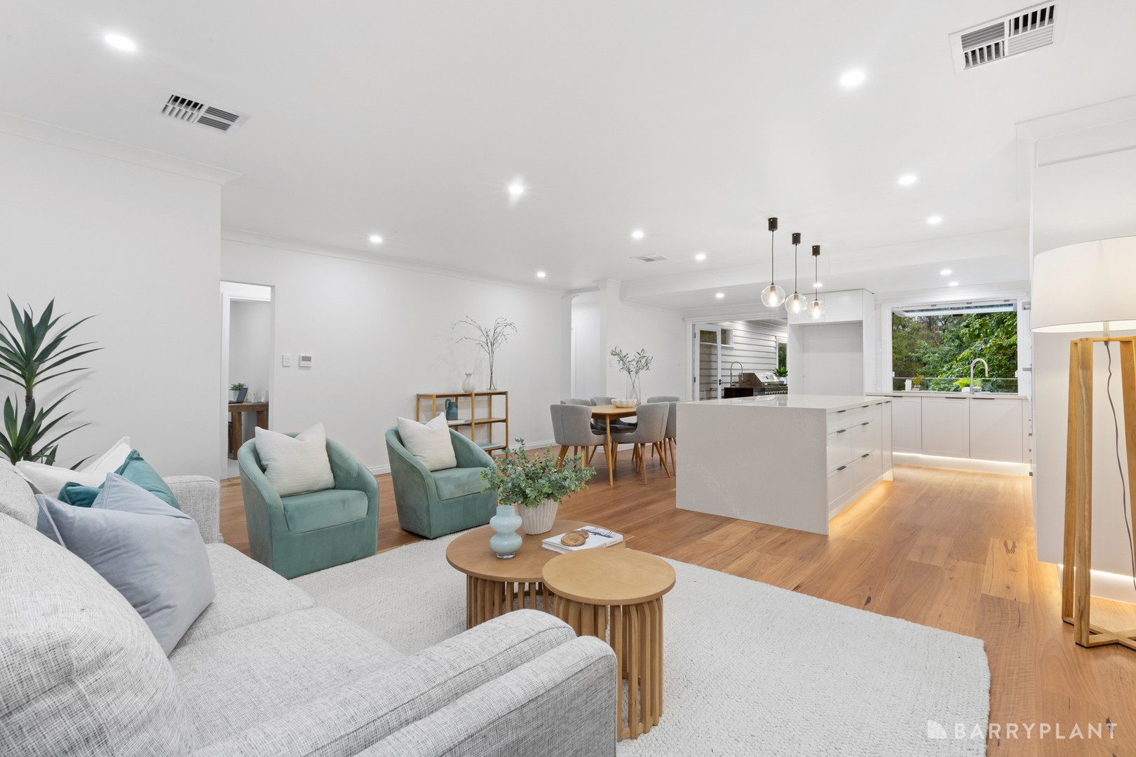 87 Quarry Road, Mitcham, VIC 3132, Mitcham - Thumbnail 3