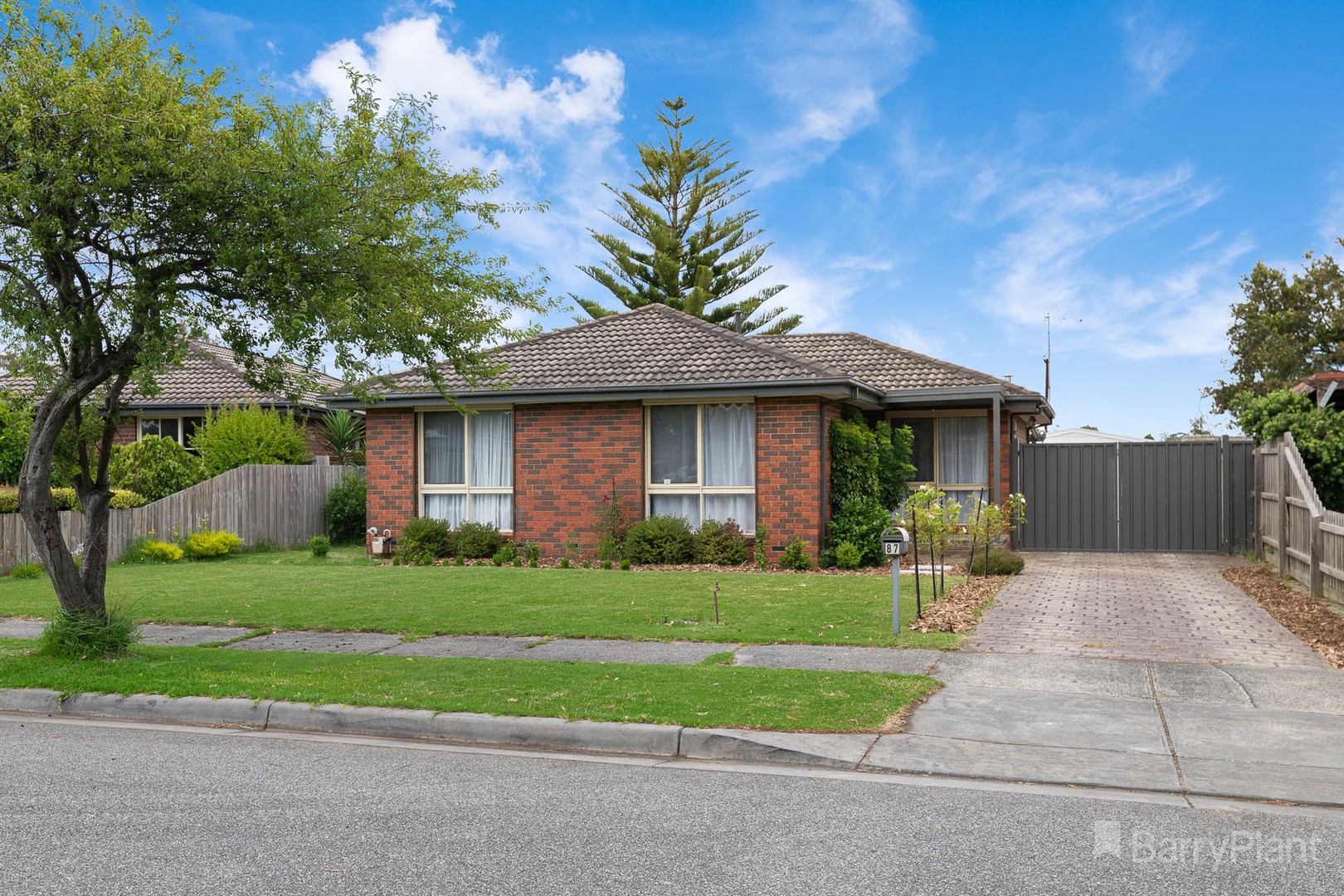 87 Valley Fair Drive, Narre Warren, VIC 3805, Narre Warren - Thumbnail 2