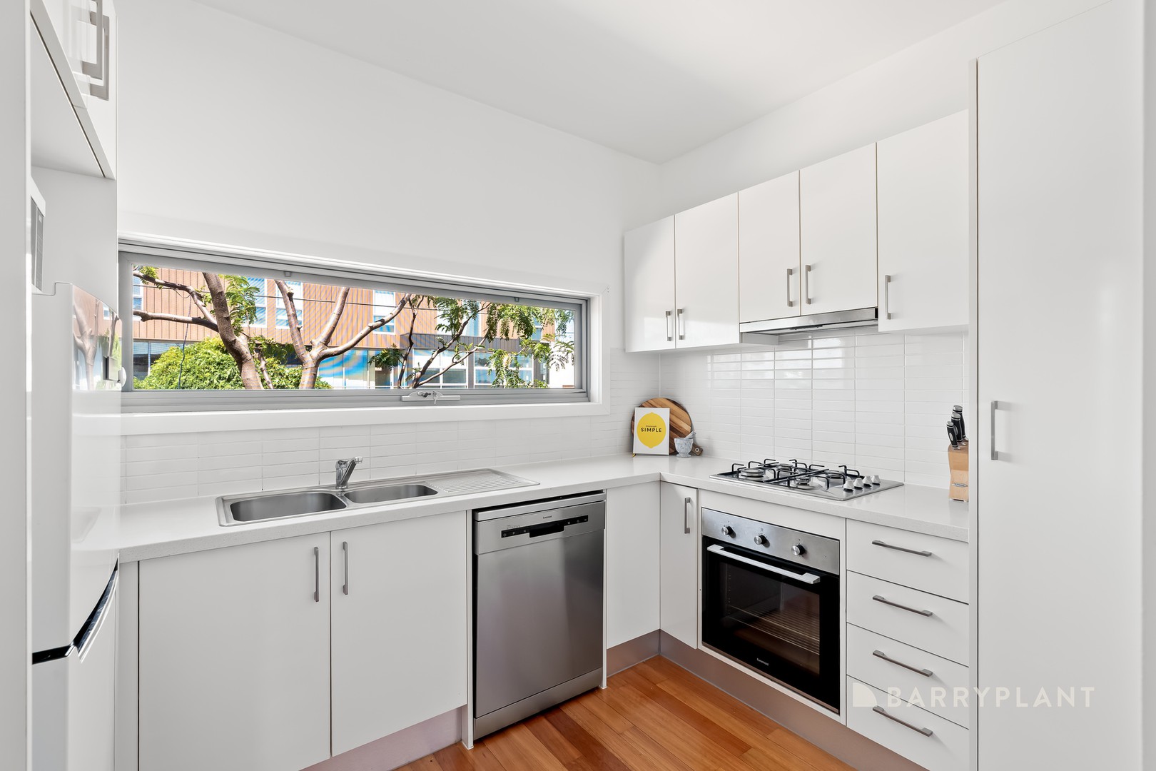 88 Beaconsfield Parade, Northcote, VIC 3070, Northcote - Thumbnail 4