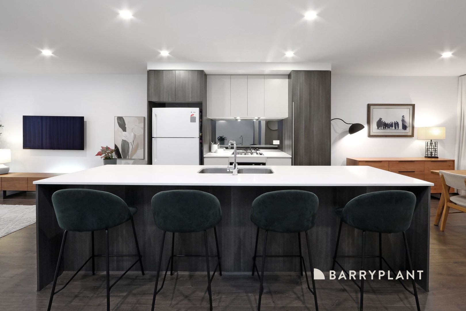 88 Emmeline Row, Rowville, VIC 3178 - Thumbnail 2 - 19/03/2026