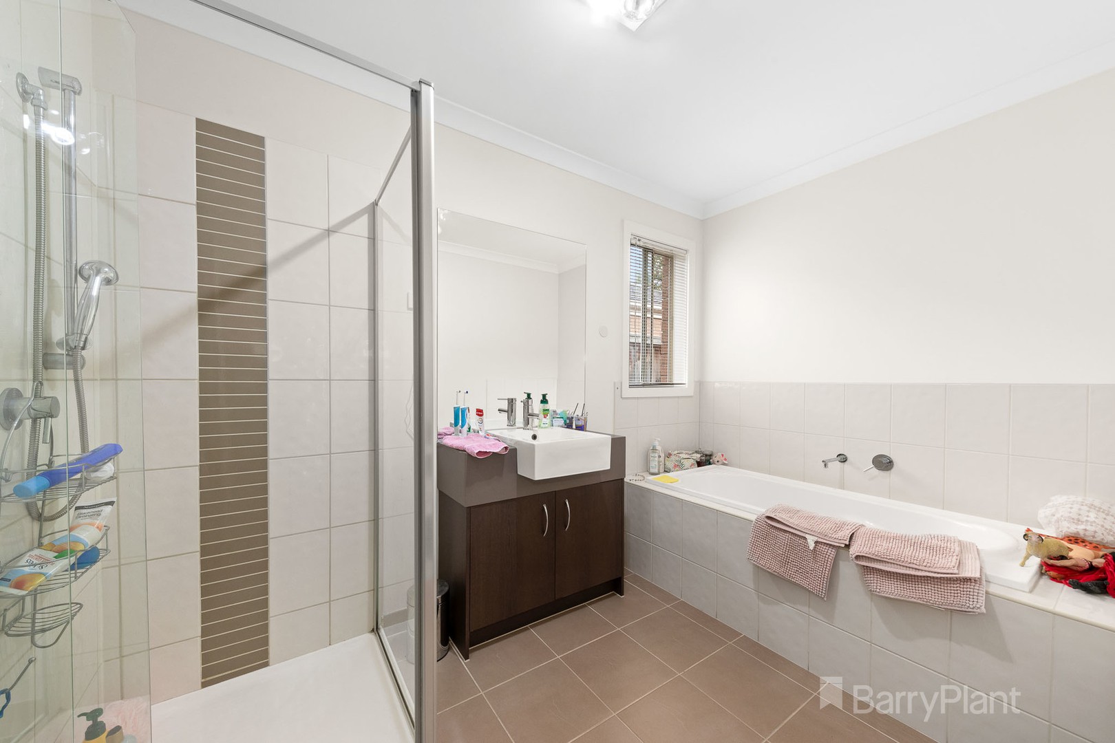 88 Fallingwater Drive, Pakenham, VIC 3810, Pakenham - Thumbnail 8