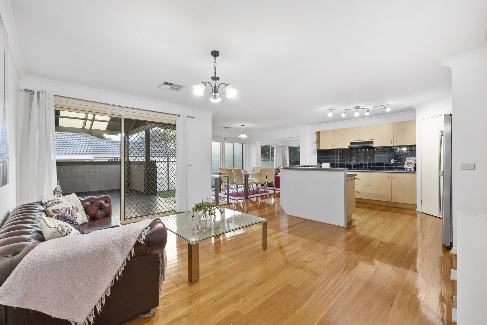 88 Glenbruar Drive, Hillside, VIC 3037, Hillside - Thumbnail 7