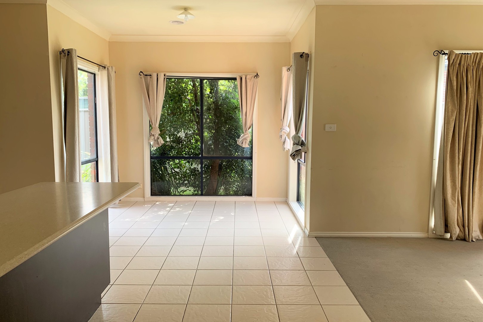 88 Hamilton Hume Parade, Craigieburn, VIC 3064, Craigieburn - Thumbnail 4