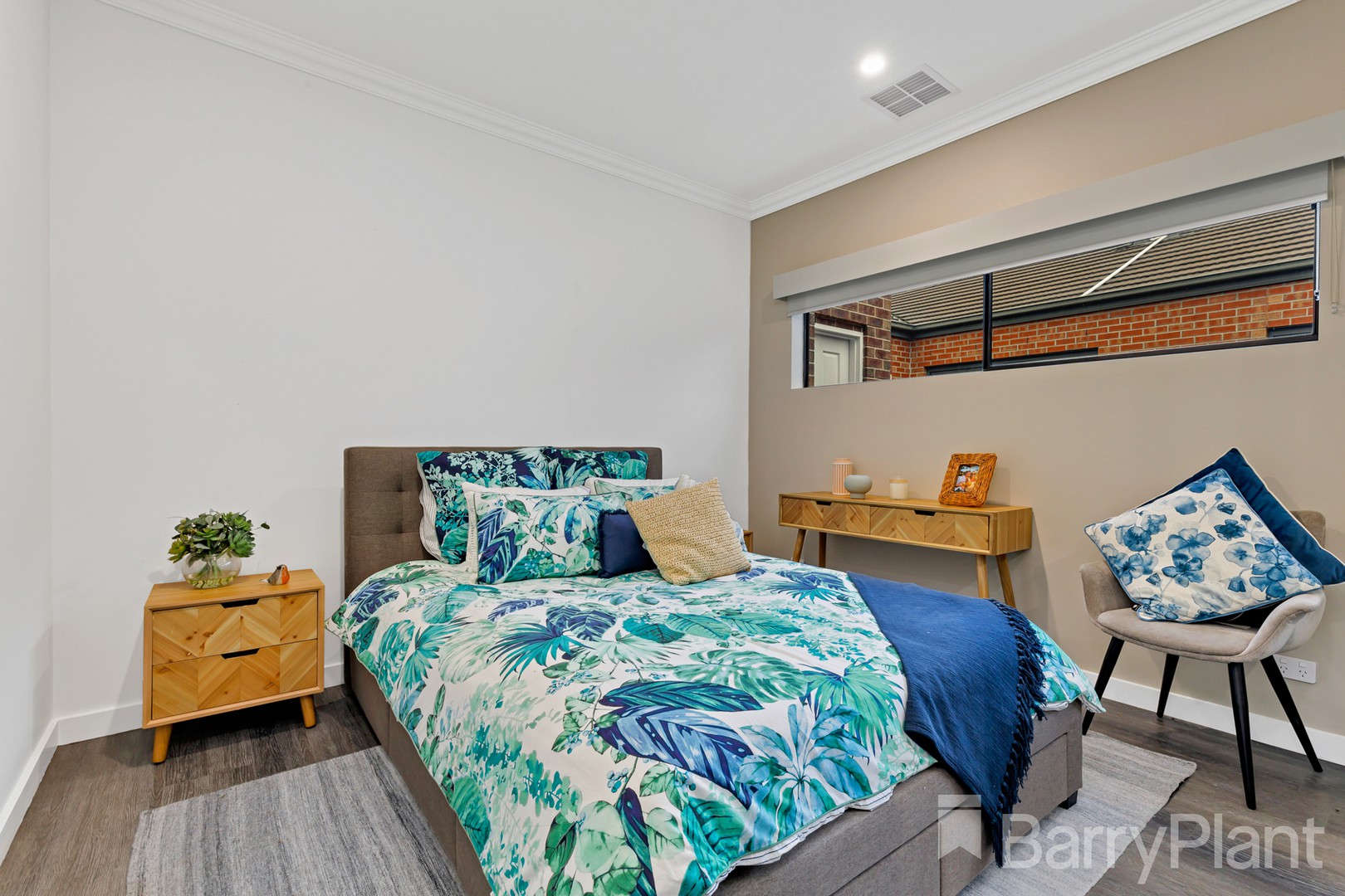 88 Hawkstowe Parade, South Morang, VIC 3752, South Morang - Thumbnail 3