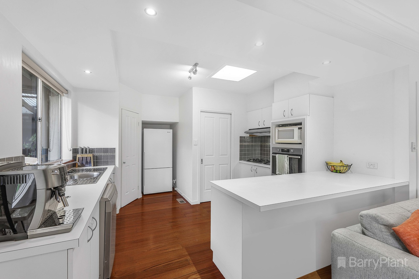 88 Lomond Avenue, Kilsyth, VIC 3137, Kilsyth - Thumbnail 3