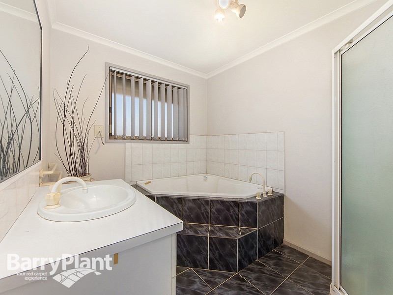 88 Magnolia Street, St Albans, VIC 3021 - Thumbnail 1 - 09/12/2021