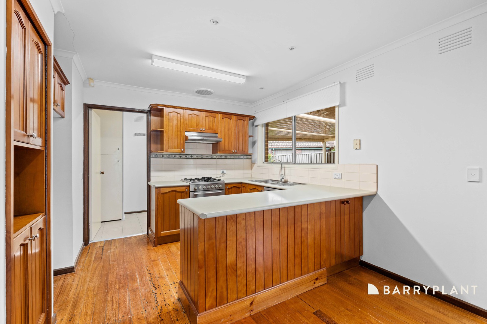 88 Peppercorn Parade, Epping, VIC 3076 - Thumbnail 2 - 05/08/2026