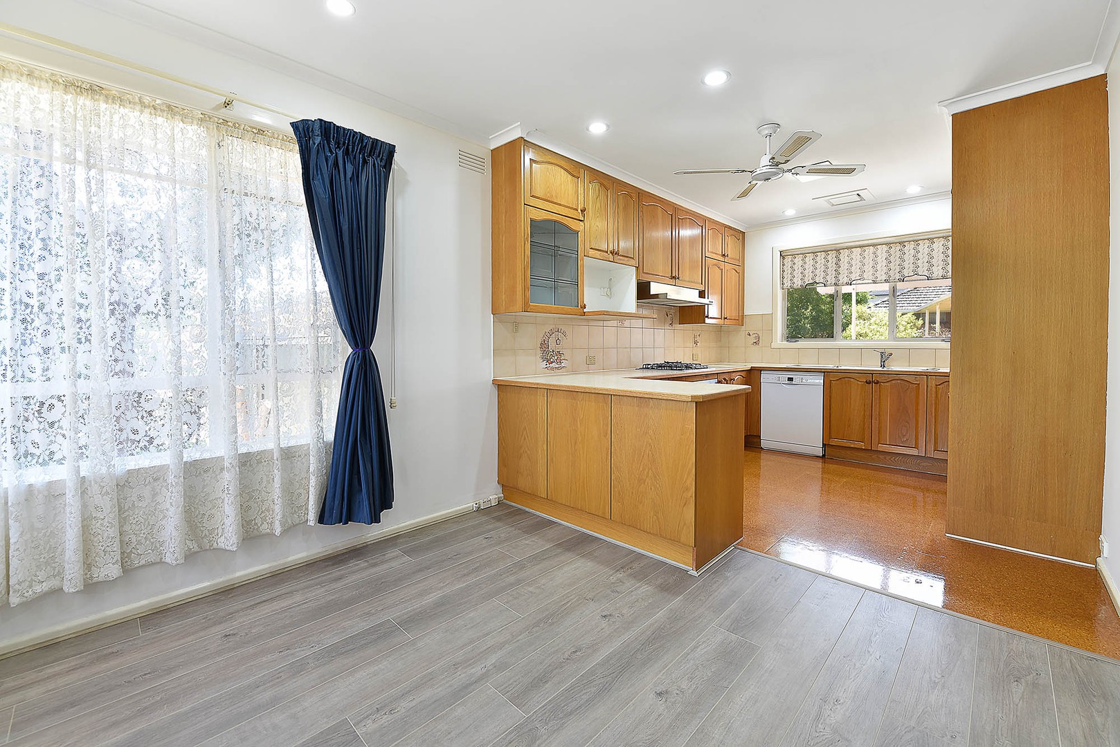 88 Quinn  Grove, Keilor East, VIC 3033, Keilor East - Thumbnail 4