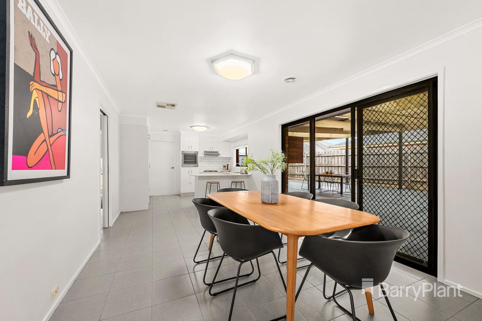 88 Romano Avenue, Mill Park, VIC 3082, Mill Park - Thumbnail 4