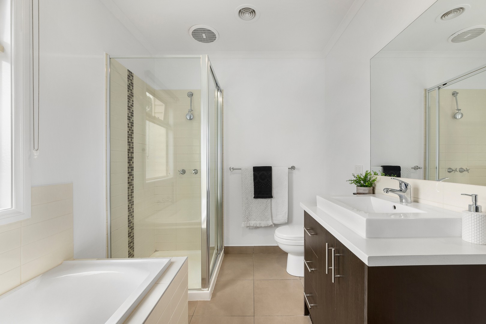 88a Argyle Street, Fawkner, VIC 3060, Fawkner - Thumbnail 3