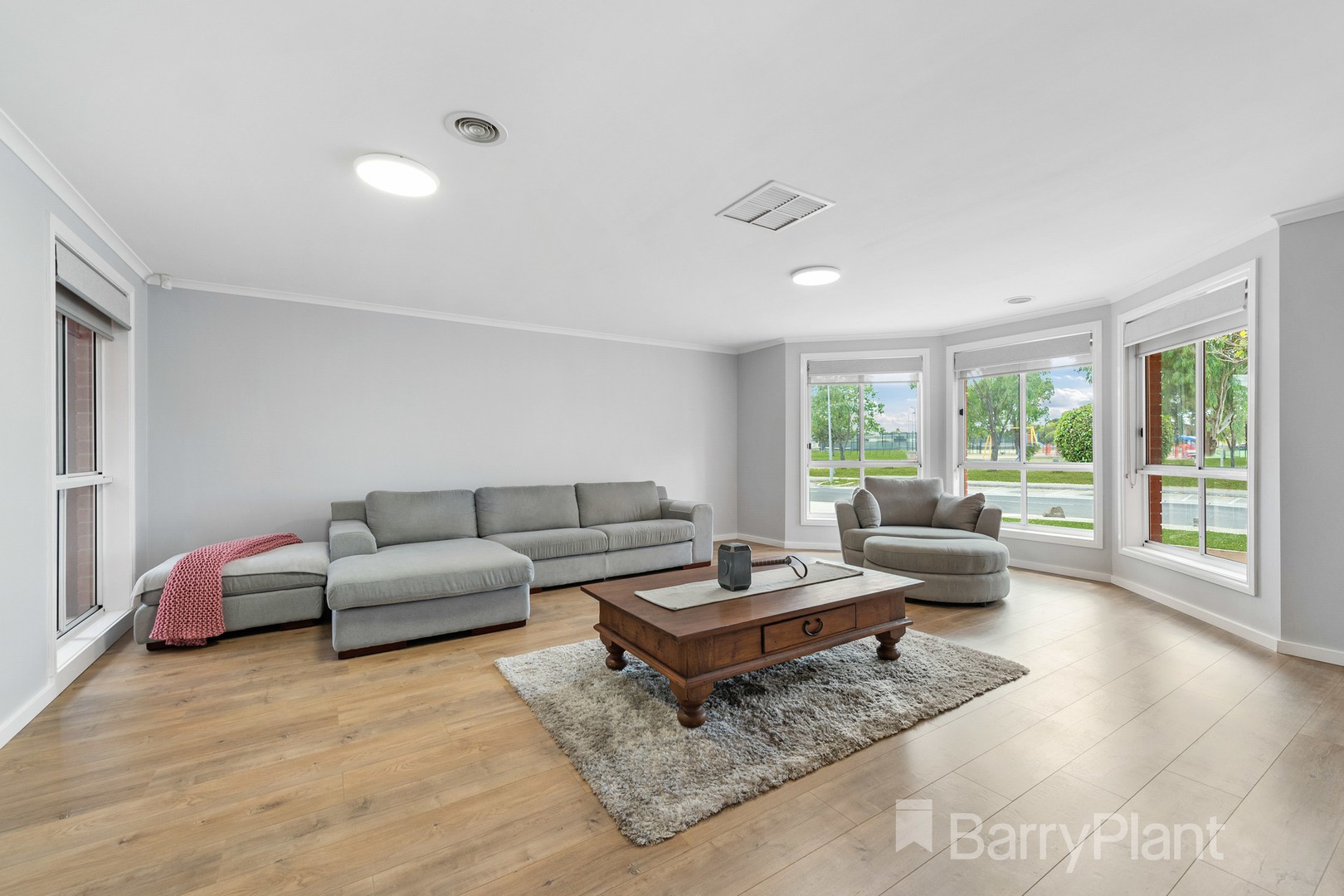 89 Catherine Drive, Hillside, VIC 3037, Hillside - Thumbnail 2