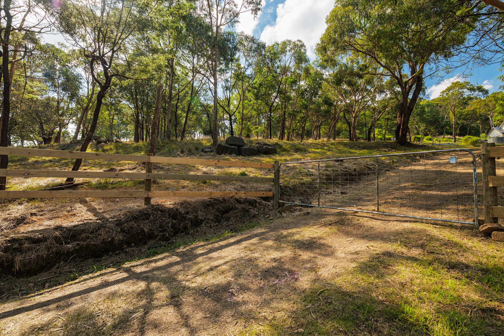 89 Ferndale Road, Upper Ferntree Gully, VIC 3156 - Thumbnail 2 - 16/04/2024