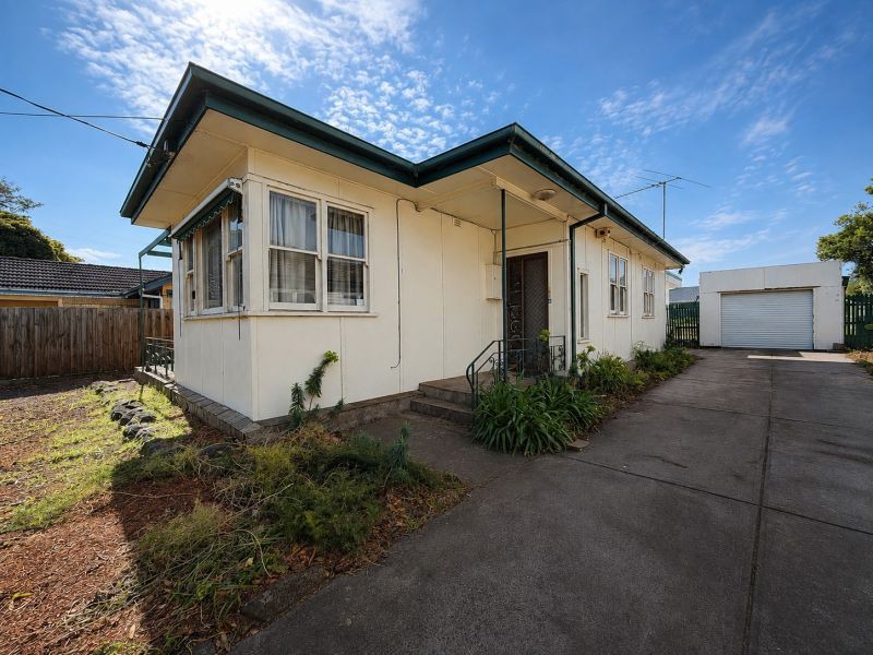 89 Kananook Av, Seaford, VIC 3198 - Thumbnail 1 - 25/08/2026