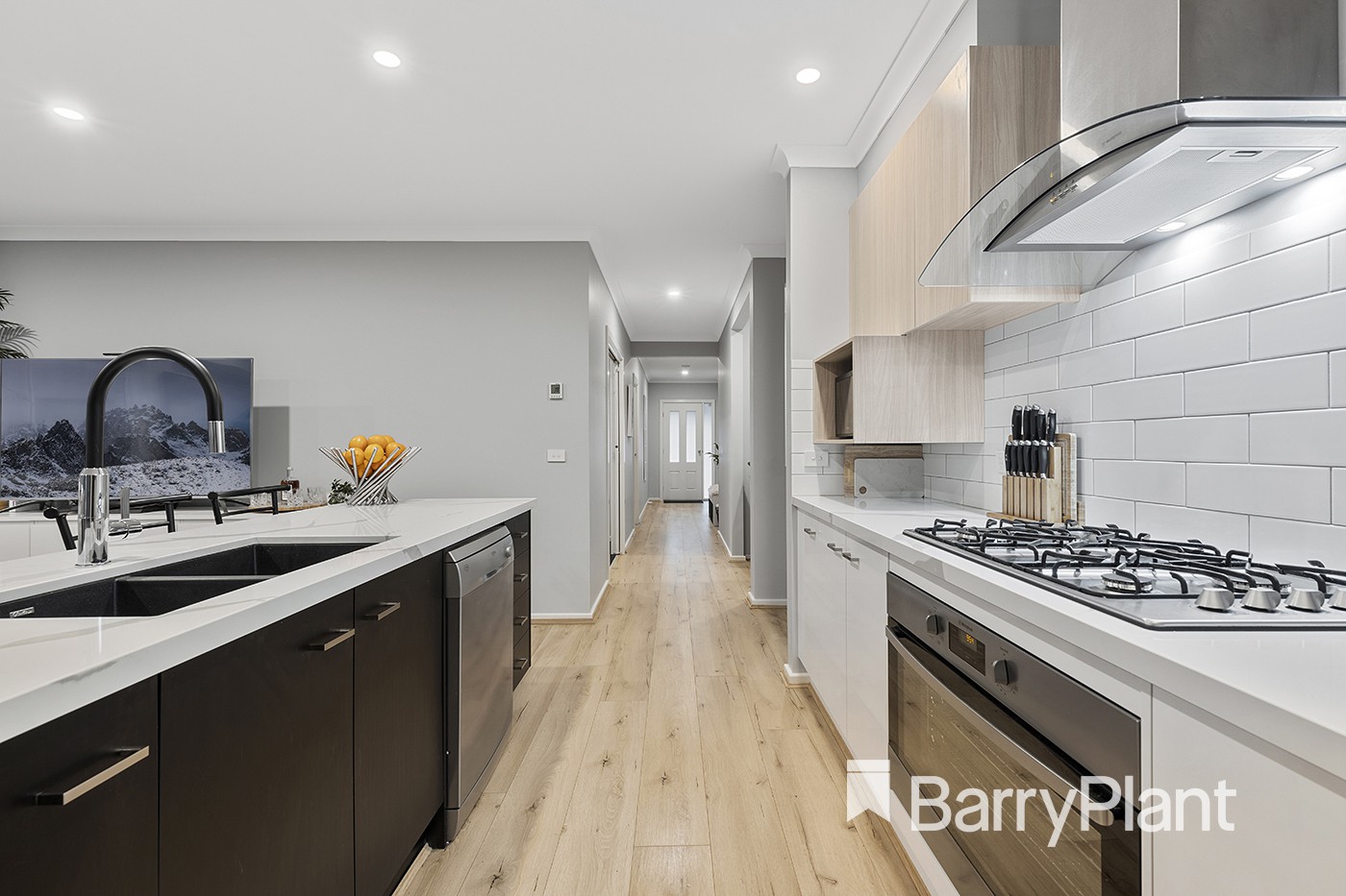 89 Locksley Road, Chirnside Park, VIC 3116, Chirnside Park - Thumbnail 3