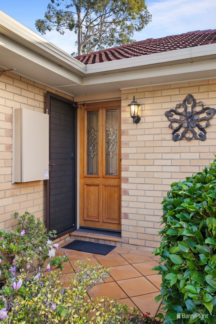 89 Pembroke Road, Mooroolbark, VIC 3138, Mooroolbark - Thumbnail 2