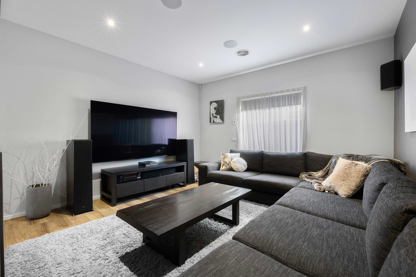 89 Rowling Street, Fraser Rise, VIC 3336, Fraser Rise - Thumbnail 5