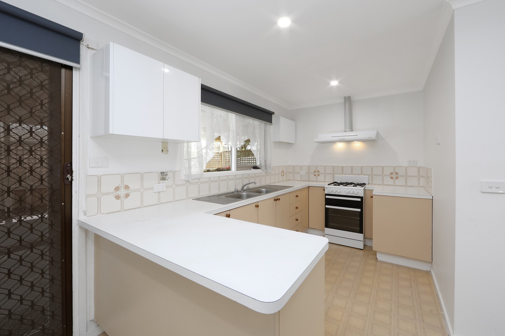 89 Sullivan Avenue, Lysterfield, VIC 3156, Lysterfield - Thumbnail 3