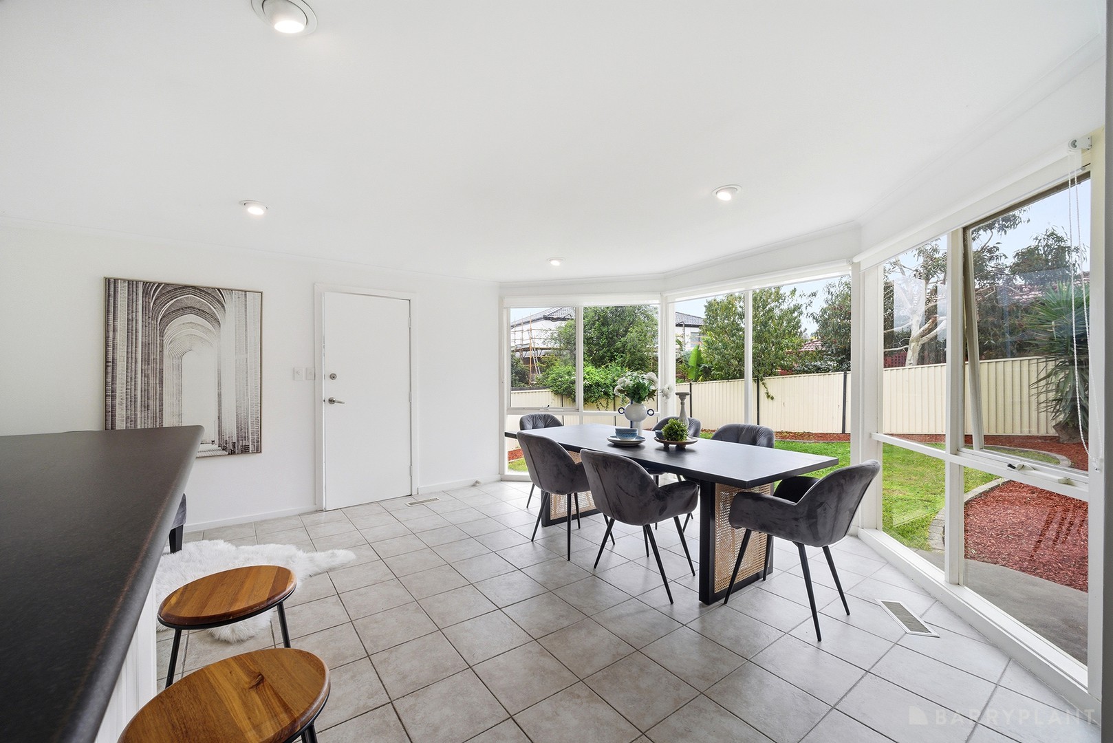 89 Sydney Parkinson Avenue, Endeavour Hills, VIC 3802, Endeavour Hills - Thumbnail 3