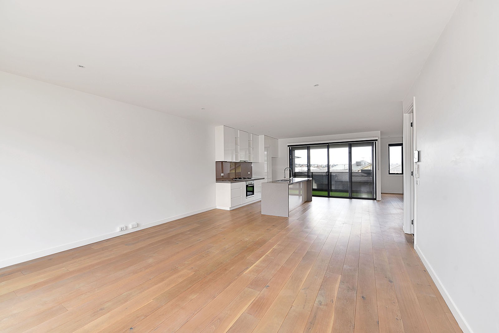 8A Galbraith Close, Strathmore, VIC 3041, Strathmore - Thumbnail 2