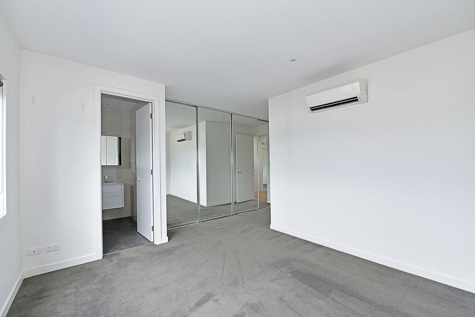 8A Galbraith Close, Strathmore, VIC 3041, Strathmore - Thumbnail 4