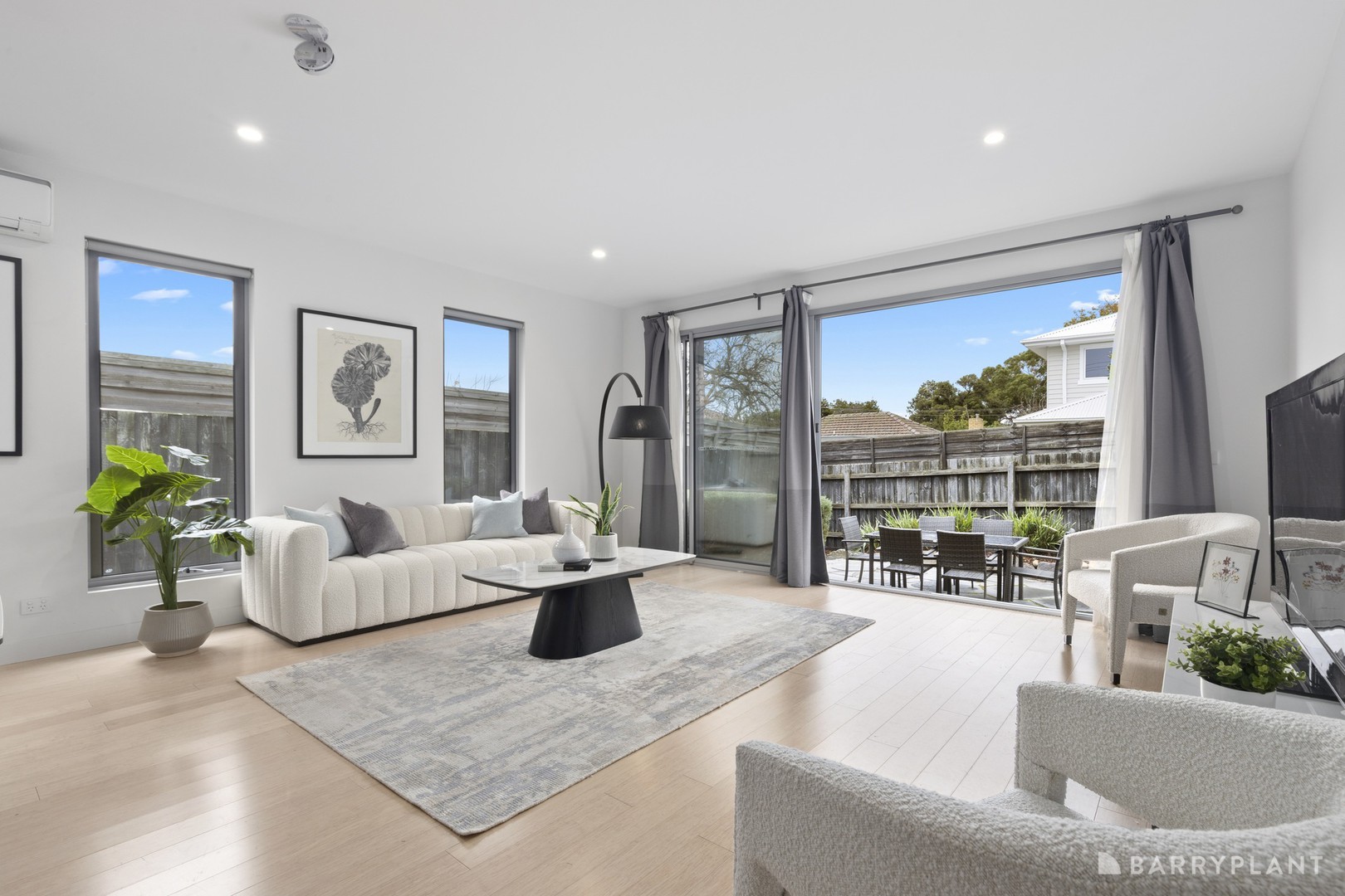 8A Hill Street, Ringwood East, VIC 3135 - Thumbnail 2 - 11/05/2026