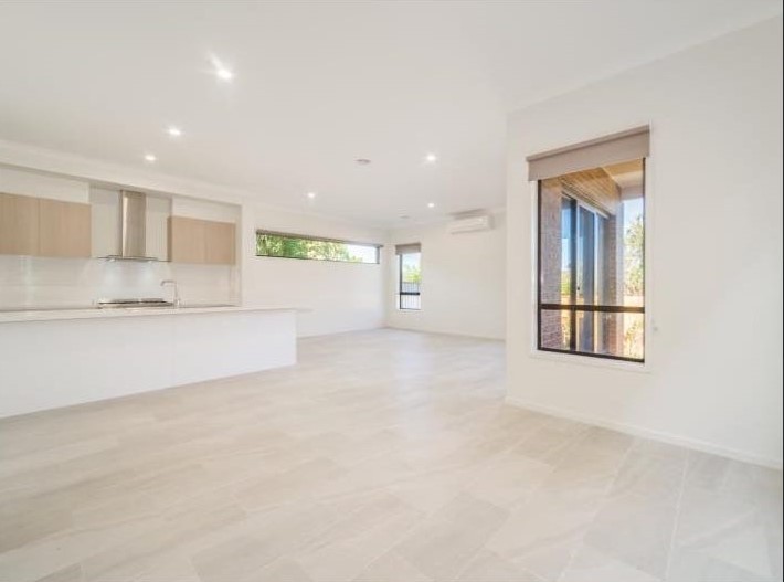 8A Meadowbank Avenue, Doncaster, VIC 3108, Doncaster - Thumbnail 4