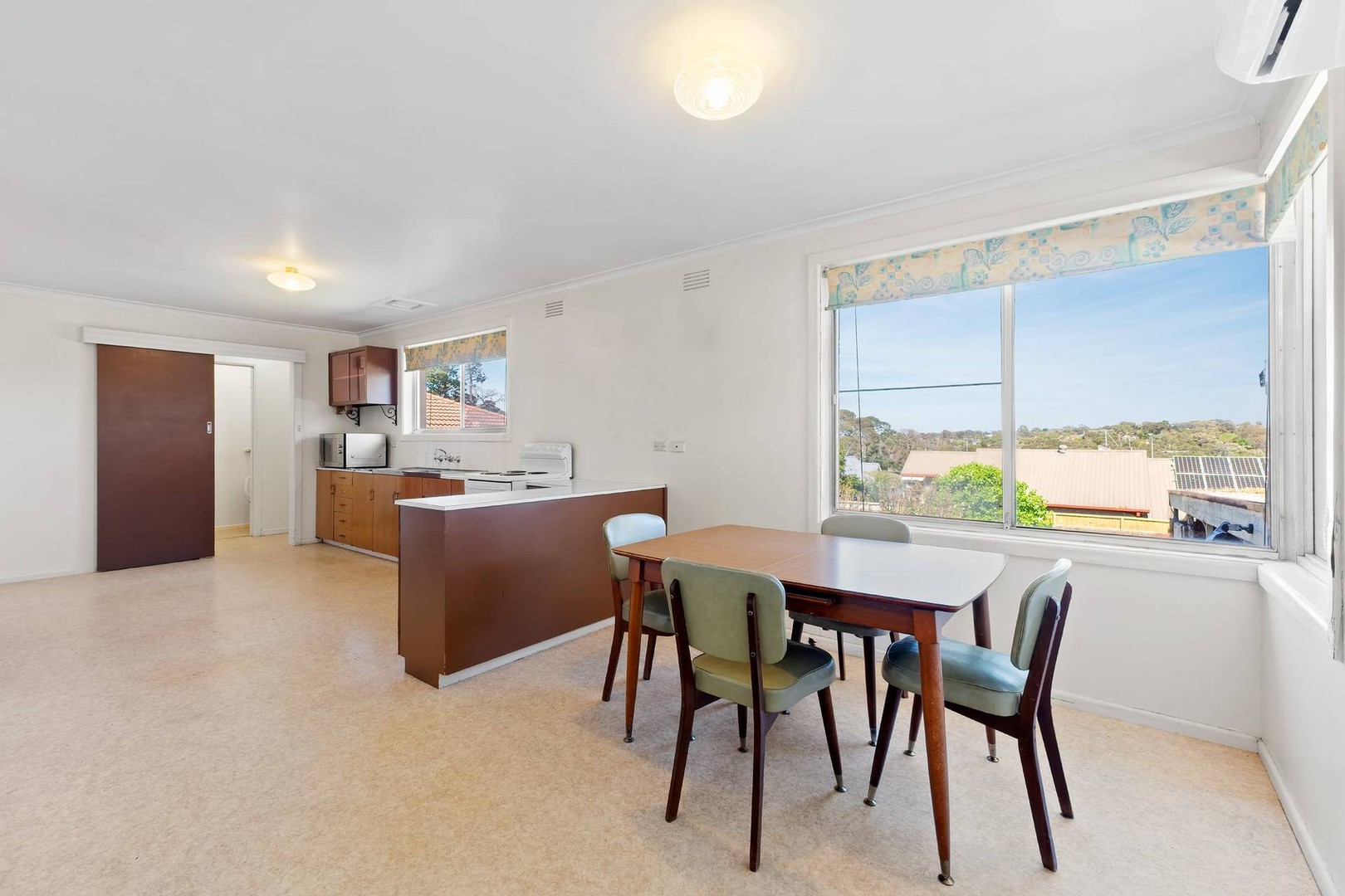 8A Station Road, Montmorency, VIC 3094 - Thumbnail 2 - 13/10/2026