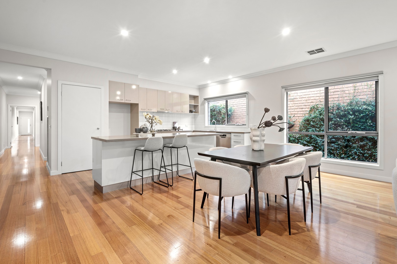 8A Thomas Street, Airport West, VIC 3042, Airport West - Thumbnail 7