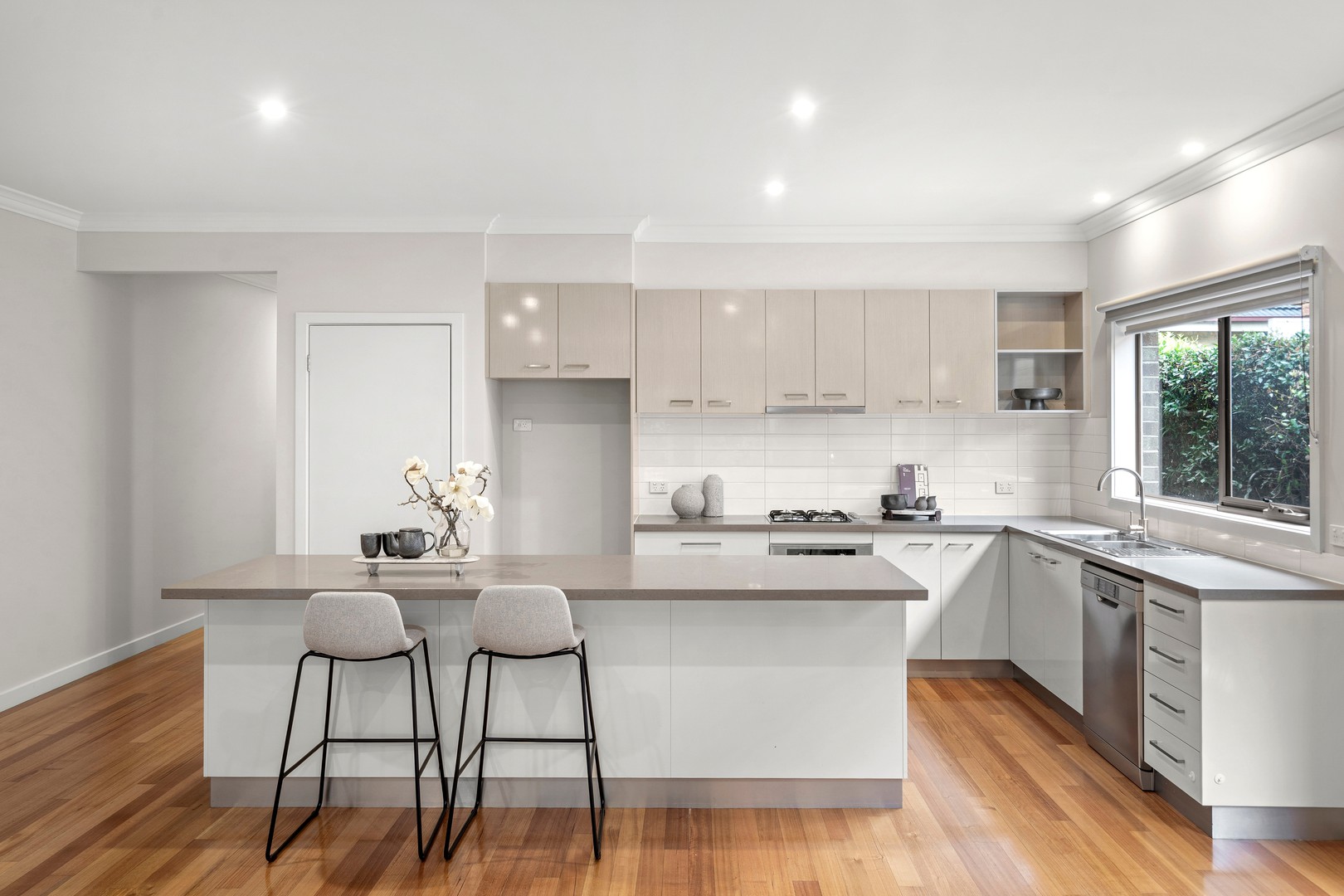 8A Thomas Street, Airport West, VIC 3042, Airport West - Thumbnail 8