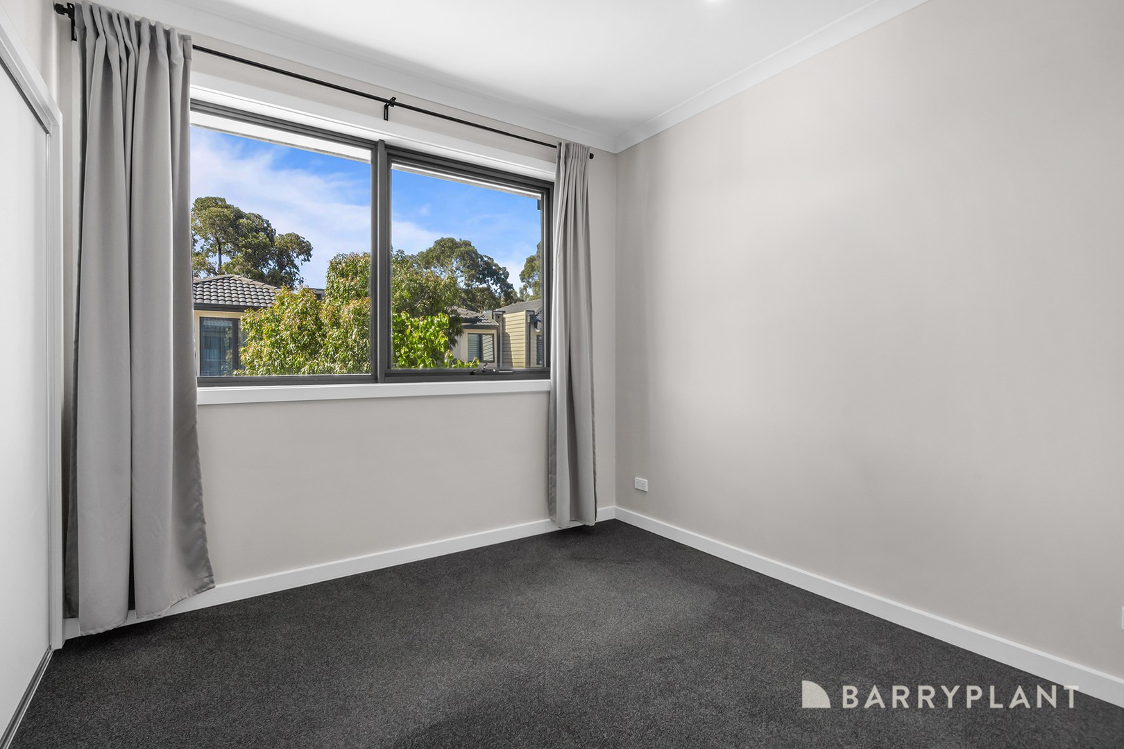 8B Crevelli Street, Reservoir, VIC 3073, Reservoir - Thumbnail 7