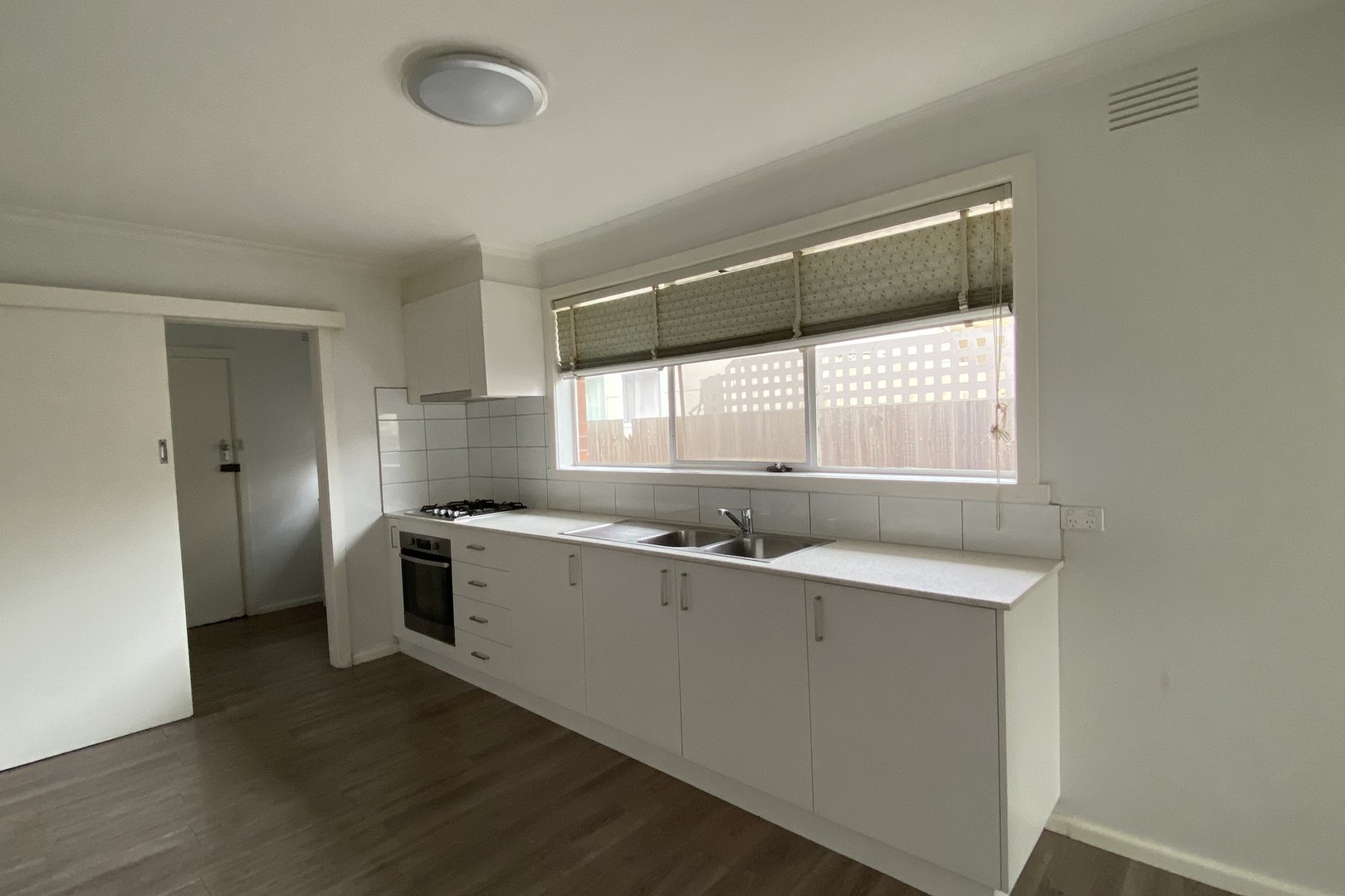 8B Henty Street, Reservoir, VIC 3073, Reservoir - Thumbnail 2