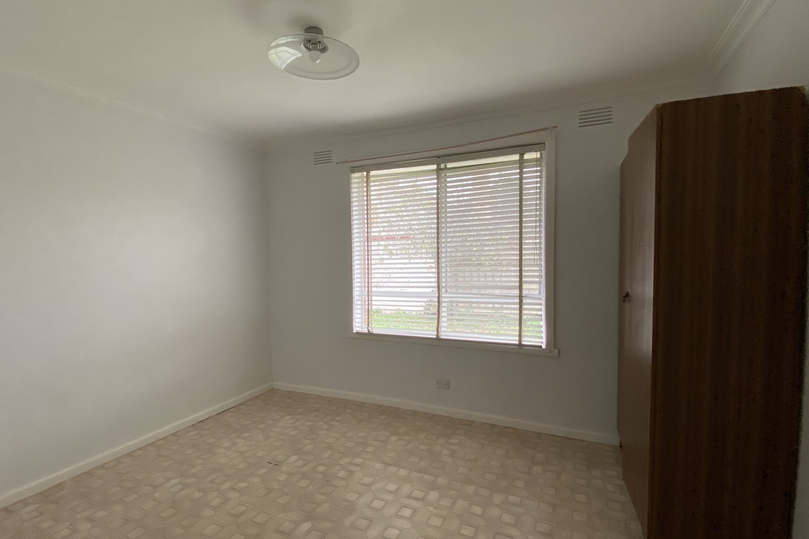 8B Henty Street, Reservoir, VIC 3073, Reservoir - Thumbnail 7