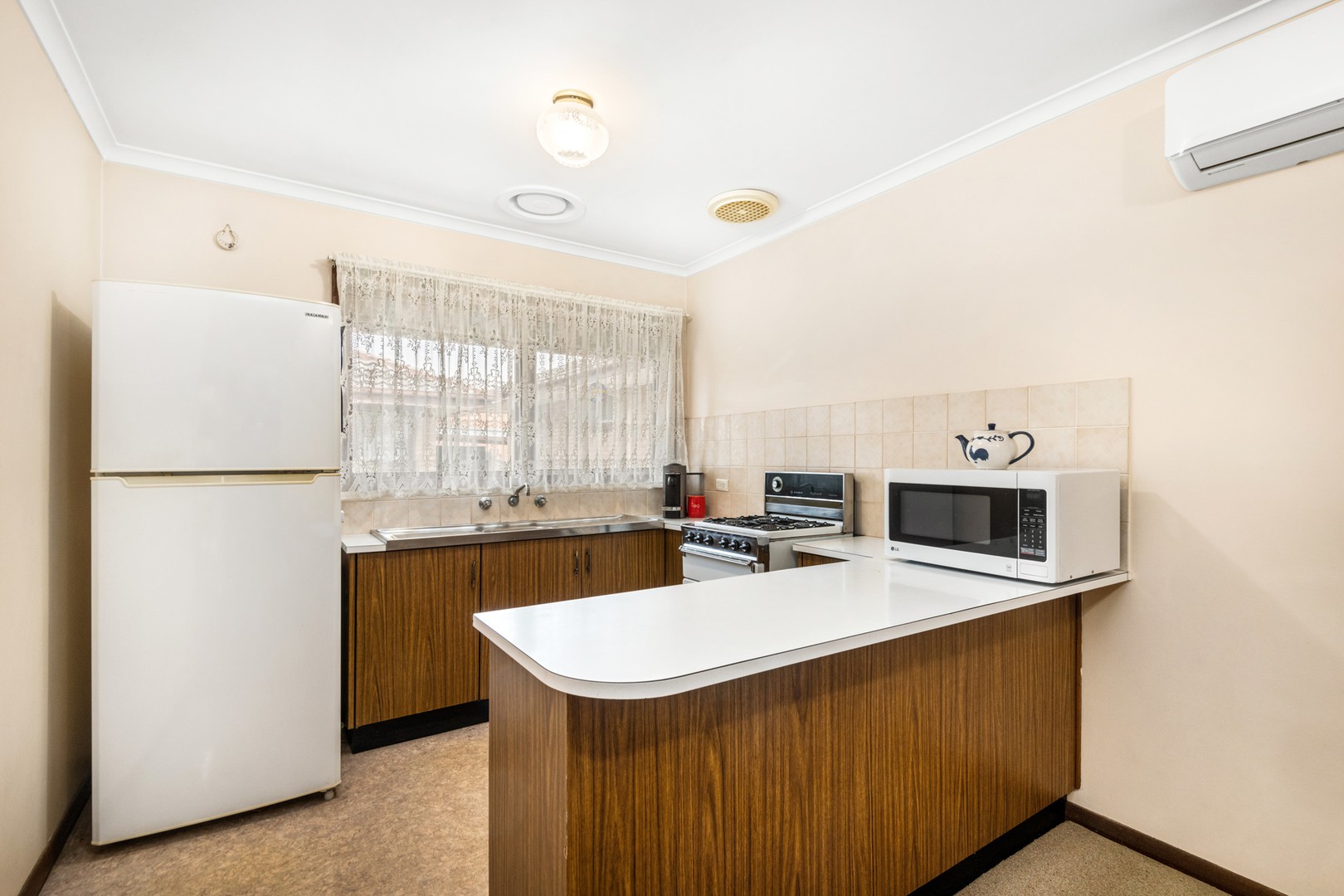 9/1-3 Roxby Street, Manifold Heights, VIC 3218, Manifold Heights - Thumbnail 6