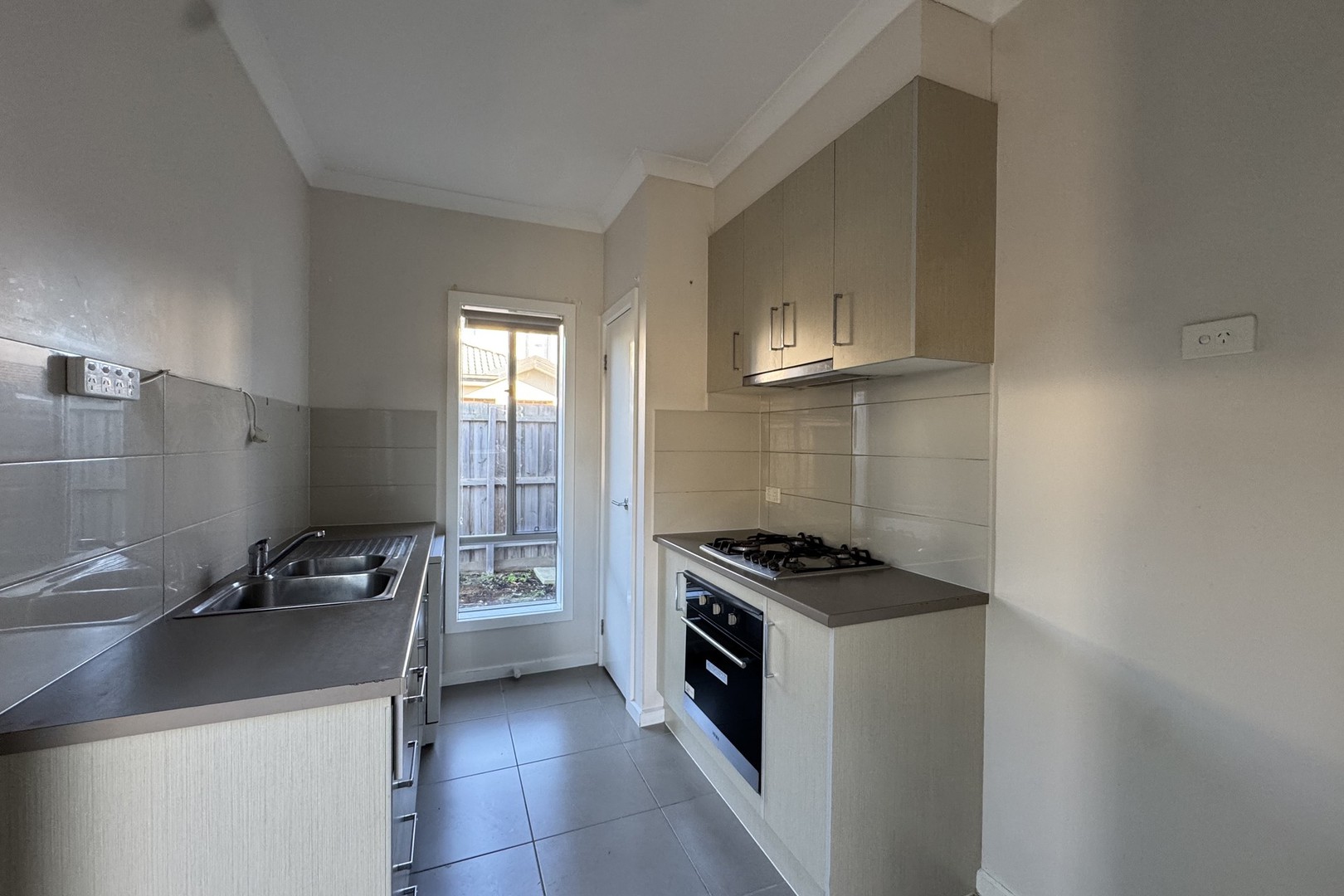 9/1 Sunningdale Drive, Hillside, VIC 3037, Hillside - Thumbnail 6