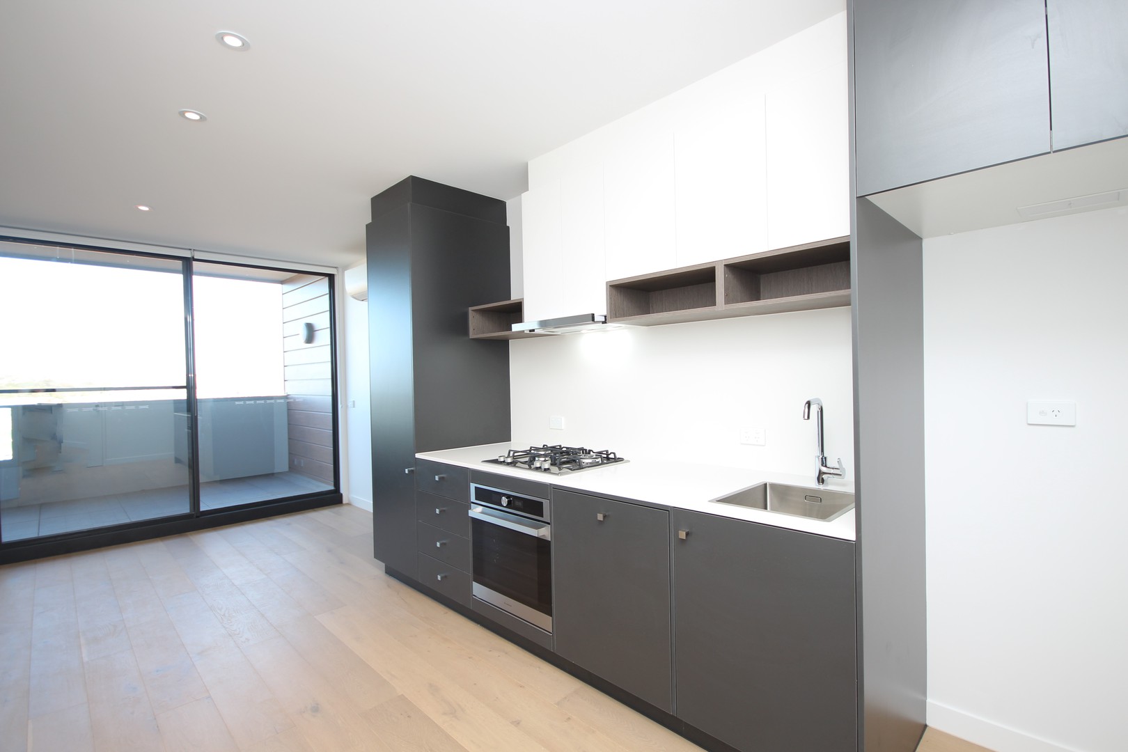 9/102 Colac Road, Highton, VIC 3216, Highton - Thumbnail 3