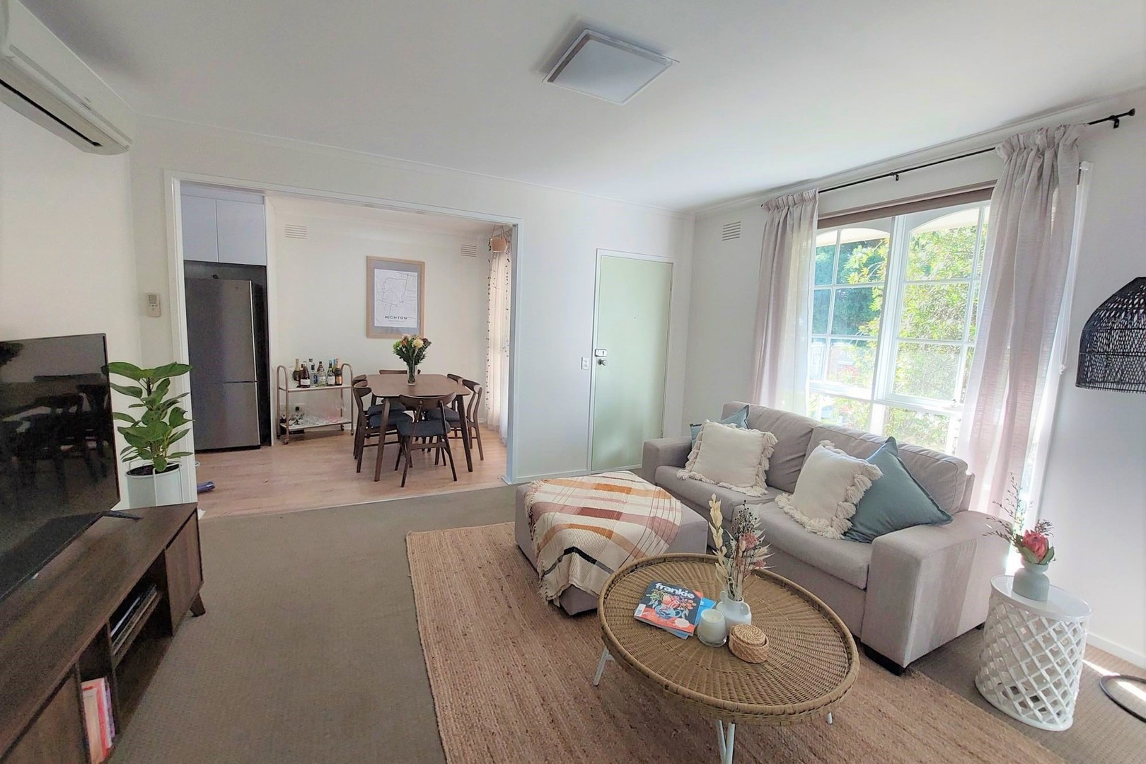 9 Lochview Ave Farmborough Heights Nsw undefined, Farmborough Heights - Thumbnail 2