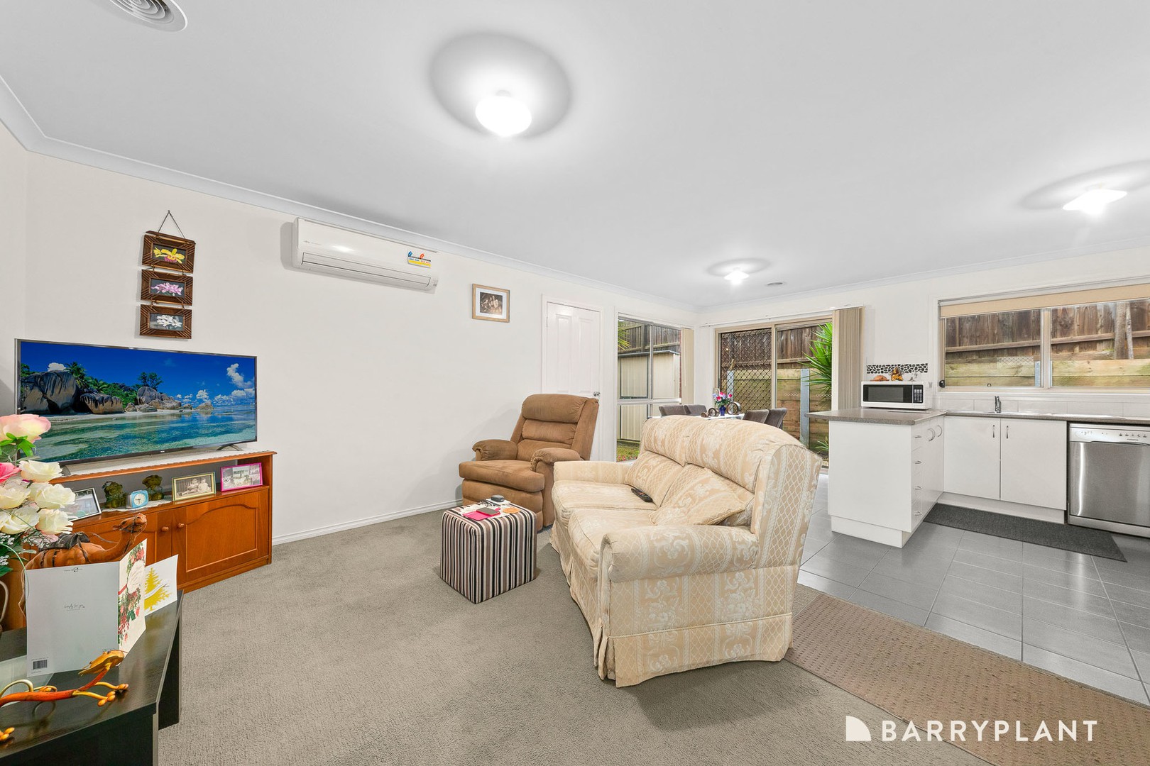 9/12 Mcclenaghan Place, Pakenham, VIC 3810, Pakenham - Thumbnail 4