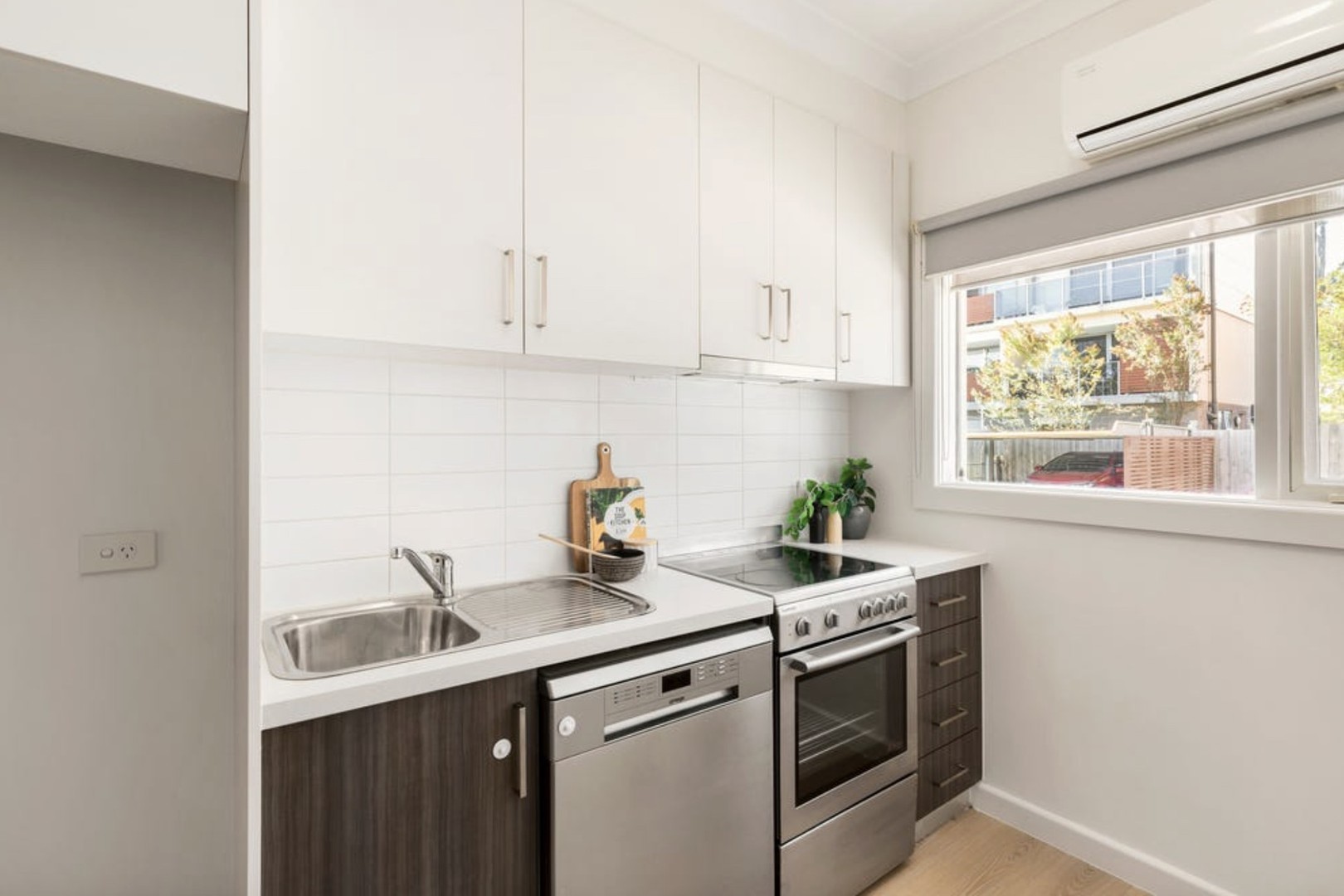 9/14 Caringa Street, Hadfield, VIC 3046, Hadfield - Thumbnail 4