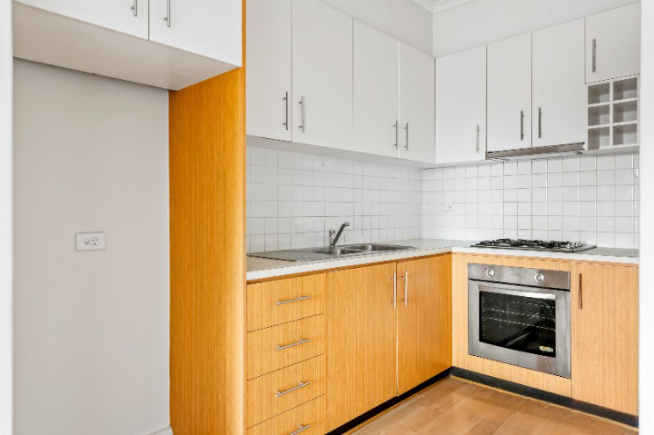 9/14 Smith Street, Thornbury, VIC 3071, Thornbury - Thumbnail 2