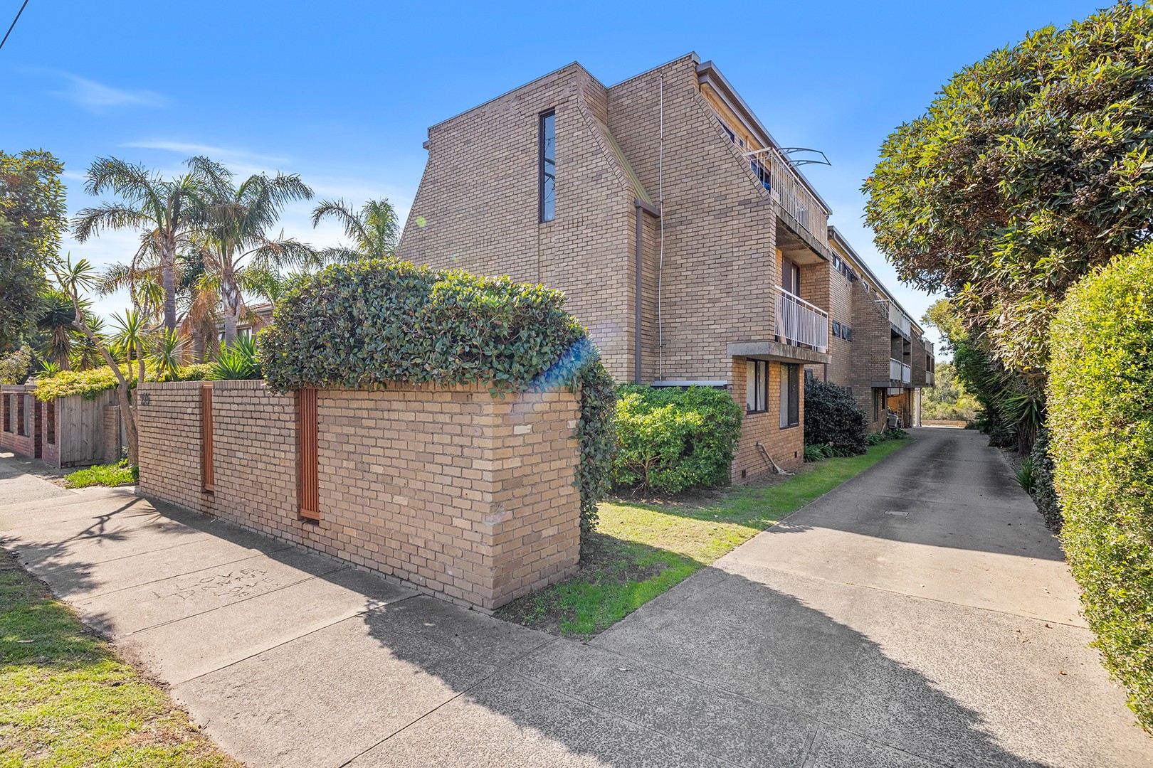 9/275 Nepean Highway, Seaford, VIC 3198 - Thumbnail 1 - 29/04/2026