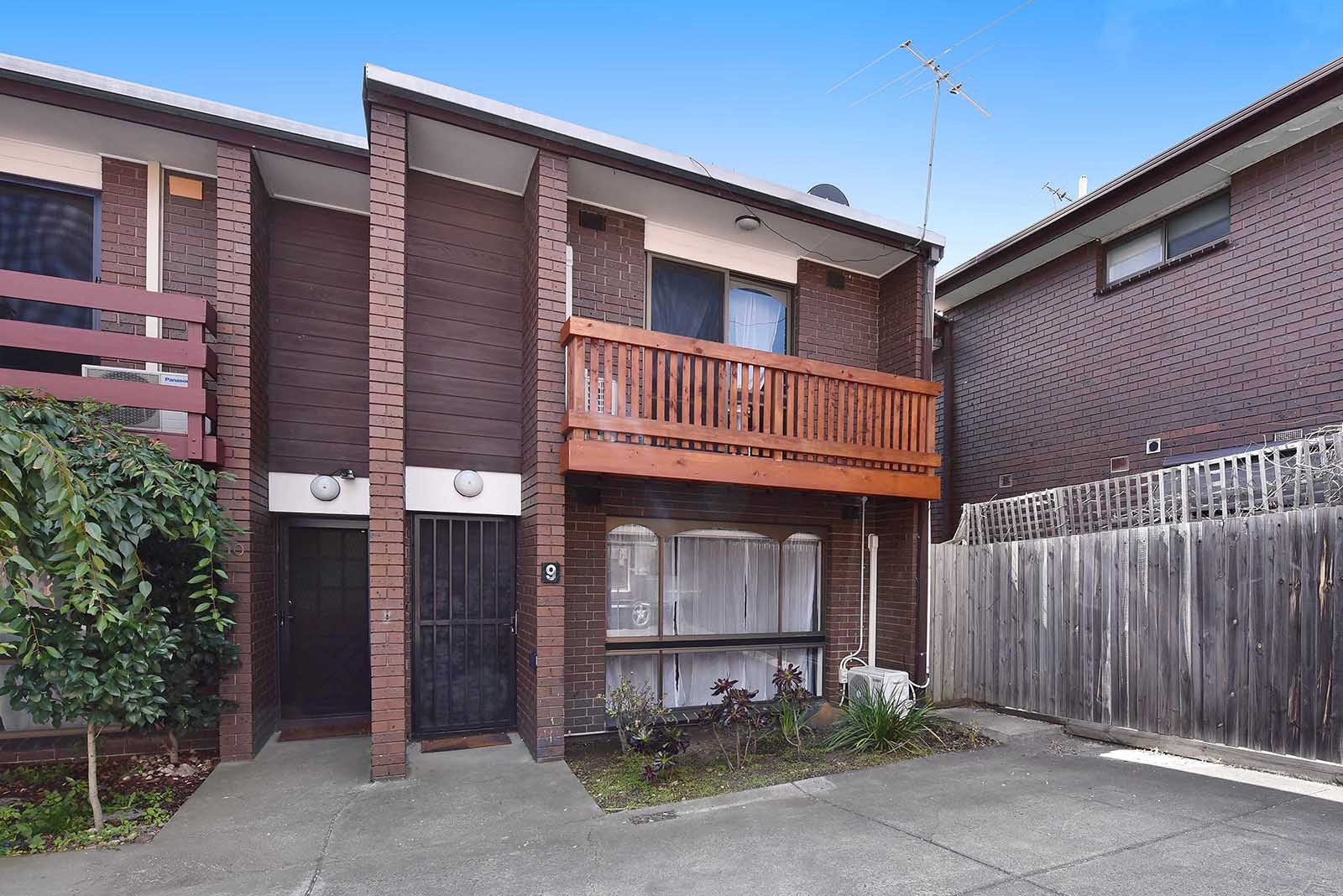 9/31 Warrs Road, Maribyrnong, VIC 3032