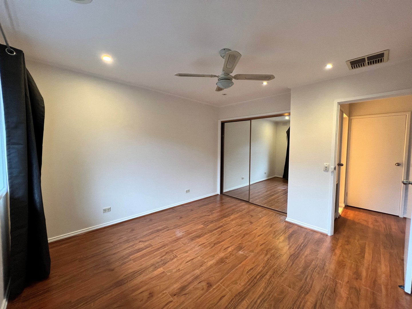 9/310 Warrigal Road, Cheltenham, VIC 3192, Cheltenham - Thumbnail 4