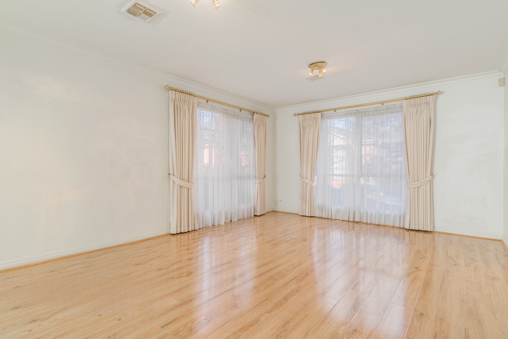 9/33 Elizabeth Street, Doncaster East, VIC 3109, Doncaster East - Thumbnail 4
