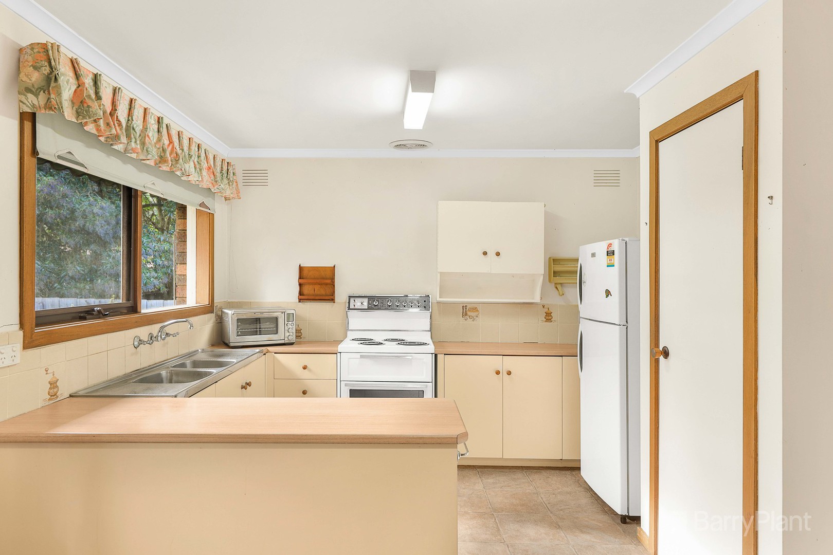 9/37-39 Beaufort Road, Croydon, VIC 3136, Croydon - Thumbnail 2
